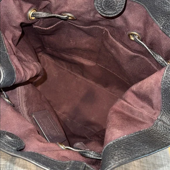 Coach Andy Black Pebbled Leather Carriage Logo Tote - Picture 15 of 17